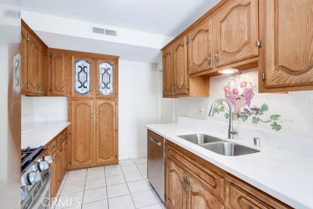 Detail Gallery Image 12 of 21 For 25993 via Pera #G2,  Mission Viejo,  CA 92691 - 3 Beds | 1/1 Baths