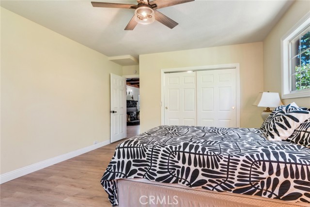 901 Ca-173, Lake Arrowhead CA: https://media.crmls.org/medias/b0c95a83-475e-46a1-a8fe-6a8fa3ab98fa.jpg