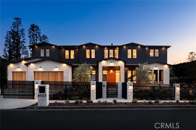 Detail Gallery Image 2 of 75 For 4601 Vista De Oro Ave, Woodland Hills,  CA 91364 - 5 Beds | 6/1 Baths