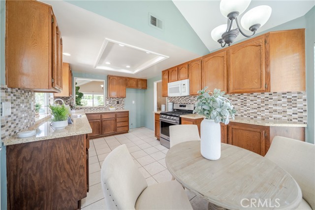 Detail Gallery Image 13 of 60 For 16521 Sweet Gum Ln, Whittier,  CA 90603 - 3 Beds | 2/1 Baths