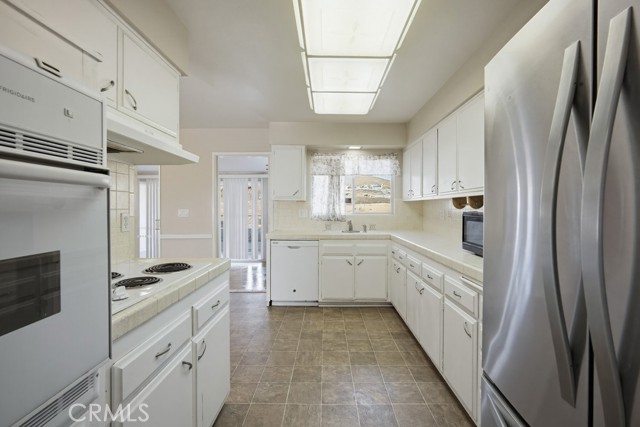 Detail Gallery Image 5 of 20 For 27378 El Rancho Dr, Menifee,  CA 92586 - 2 Beds | 2 Baths