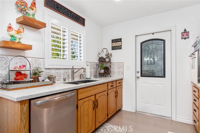 Detail Gallery Image 16 of 42 For 28868 W Worcester Rd, Menifee,  CA 92586 - 2 Beds | 2 Baths