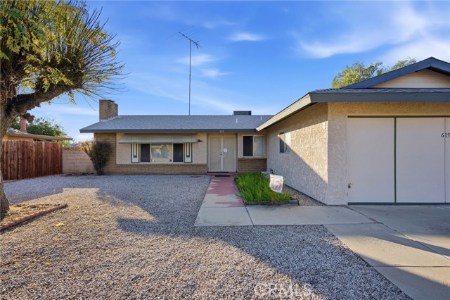 Detail Gallery Image 2 of 27 For 615 Kerilyn Ln, Hemet,  CA 92544 - 2 Beds | 2 Baths