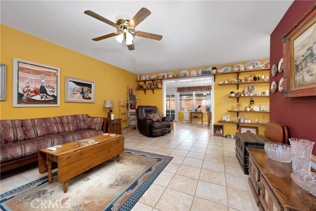 28839 Carmel Road, Menifee CA: https://media.crmls.org/medias/b0cc2a6d-87c5-48e6-87c5-b6c8123543b2.jpg