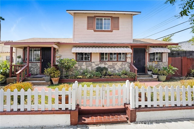 1419 S Redondo Boulevard, Los Angeles CA: https://media.crmls.org/medias/b0cc76c2-4f19-4d5d-a33c-f43cea887e3d.jpg