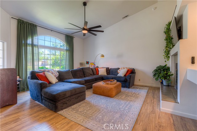 Detail Gallery Image 7 of 41 For 1918 Potter Rd, Chico,  CA 95928 - 3 Beds | 2 Baths