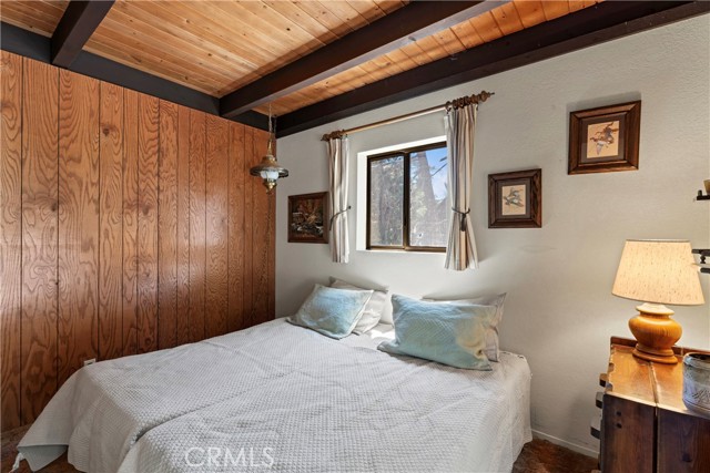 Detail Gallery Image 14 of 31 For 720 Pinnacle Dr, Lake Arrowhead,  CA 92352 - 2 Beds | 2 Baths