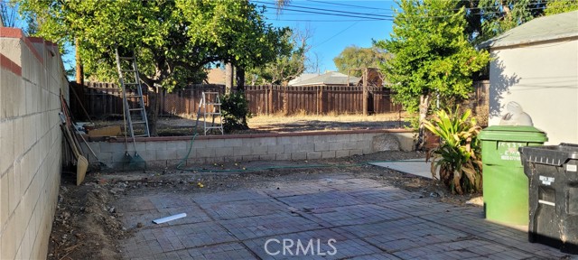 15437 Lemac Street photo 3