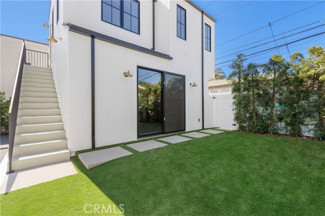 577 36th Street, Manhattan Beach, California 90266, 5 Bedrooms Bedrooms, ,5 BathroomsBathrooms,Residential,Sold,36th,SB21113889