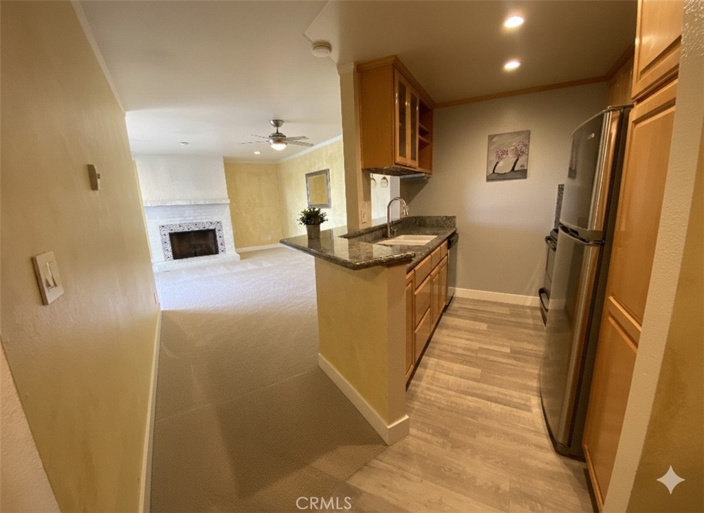 650 The Village #314