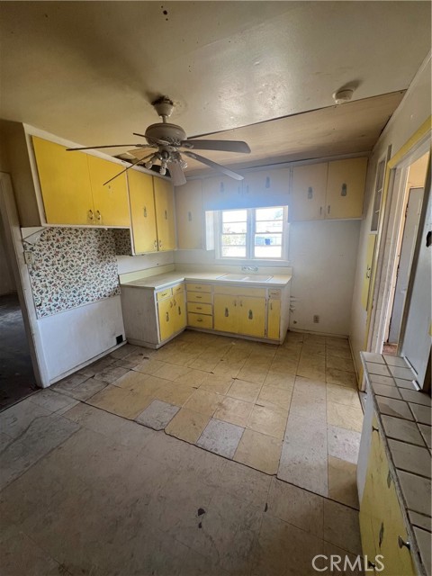 Detail Gallery Image 10 of 28 For 6678 S Desert Queen Ave, Twentynine Palms,  CA 92277 - 2 Beds | 1 Baths