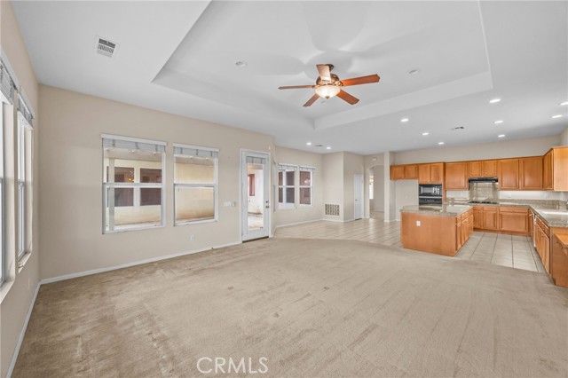 Detail Gallery Image 19 of 54 For 101 via De La Valle, Lake Elsinore,  CA 92532 - 4 Beds | 2/1 Baths