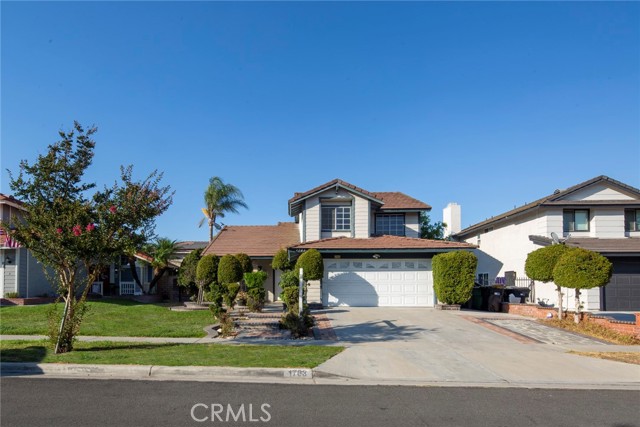 1783 Myrtle St, Corona, CA 92878