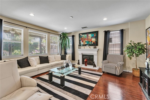Detail Gallery Image 14 of 35 For 14301 Florence St, Corona,  CA 92880 - 4 Beds | 3/1 Baths