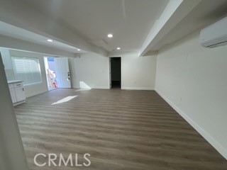 https://media.crmls.org/medias/b0d05a5c-2f2e-4ef9-ac39-2a497feea1a4.jpg?preset=X-Large