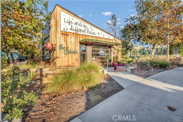 Detail Gallery Image 36 of 38 For 148 Spectacle, Irvine,  CA 92618 - 4 Beds | 3 Baths