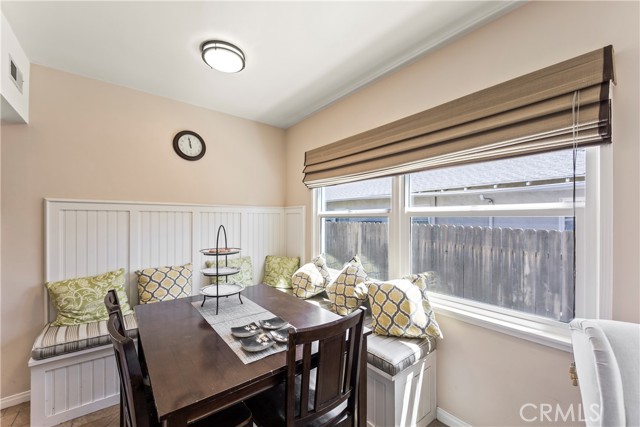 Detail Gallery Image 25 of 39 For 2205 Las Lunas St, Pasadena,  CA 91107 - 3 Beds | 2 Baths