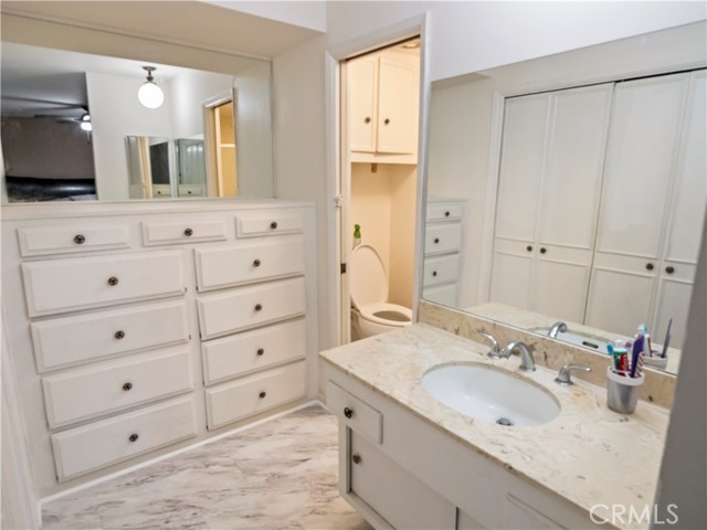 Detail Gallery Image 16 of 24 For 3500 W Manchester #450,  Inglewood,  CA 90305 - 3 Beds | 2 Baths