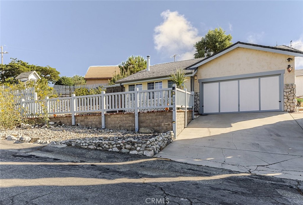 42620 Wauconda Drive