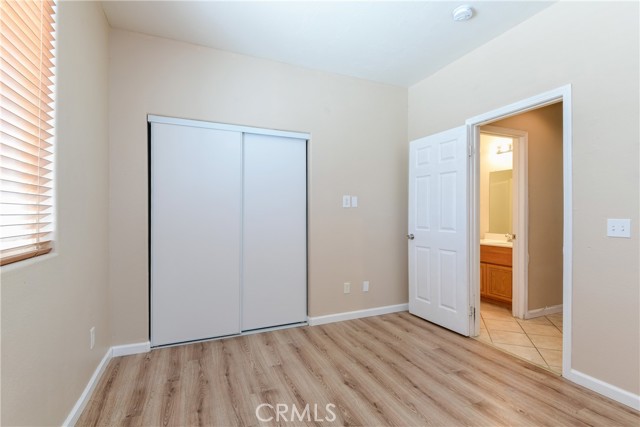 Detail Gallery Image 22 of 36 For 4631 W Avenue J4, Lancaster,  CA 93536 - 6 Beds | 3 Baths
