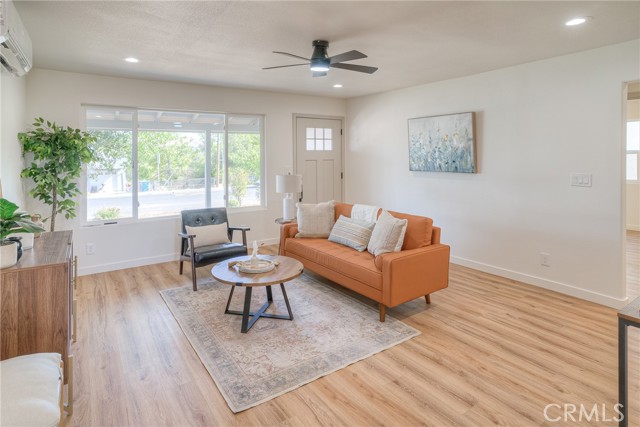 Detail Gallery Image 4 of 34 For 3611 Ashley Ave, Oroville,  CA 95966 - 3 Beds | 1 Baths
