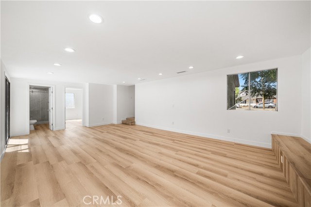 8139 N Maple Avenue, Rialto CA: https://media.crmls.org/medias/b0da9940-6680-4694-85dd-8ffd329148a7.jpg