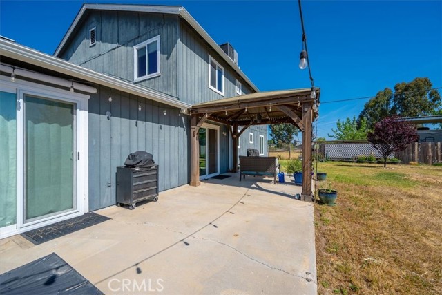 Detail Gallery Image 24 of 33 For 5640 Whispering Oak Way, Paso Robles,  CA 93446 - 4 Beds | 3 Baths