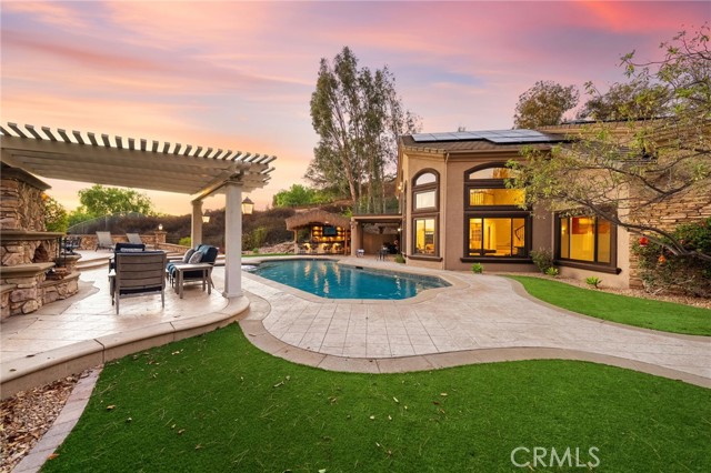 Detail Gallery Image 10 of 75 For 31345 Avenida Del Reposo, Temecula,  CA 92591 - 5 Beds | 3/1 Baths