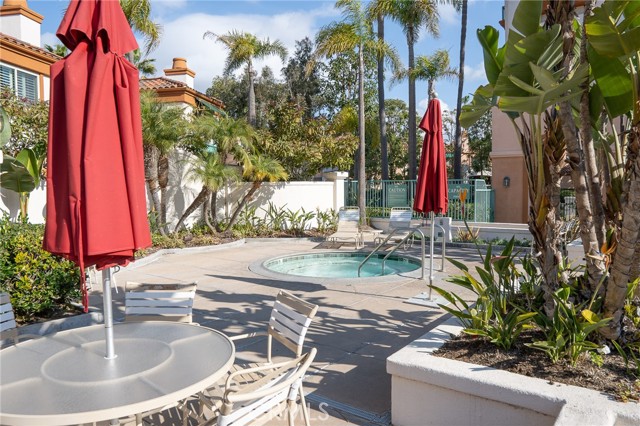 Detail Gallery Image 35 of 44 For 188 Villa Point Drive, Newport Beach,  CA 92660 - 1 Beds | 1 Baths