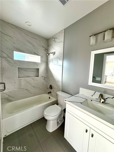 Detail Gallery Image 6 of 8 For 1728 N Kelly Ave #B,  Upland,  CA 91784 - 3 Beds | 2 Baths