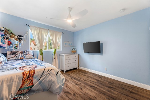 Detail Gallery Image 31 of 52 For 18146 Oxnard #48,  Tarzana,  CA 91356 - 3 Beds | 2/1 Baths