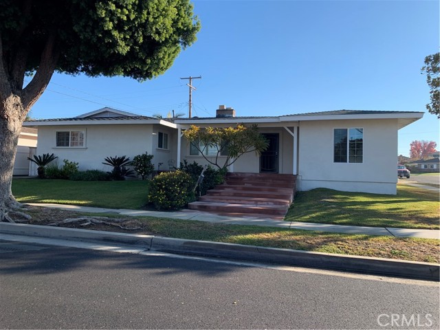 10346 Lindesmith Ave, Whittier, CA 90603