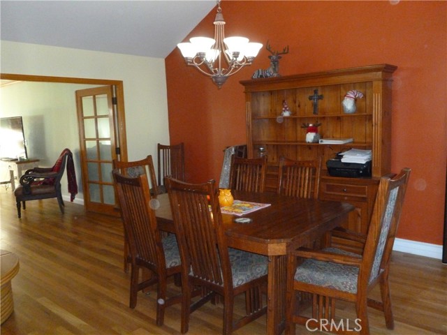 Detail Gallery Image 13 of 42 For 14030 Simshaw, Sylmar,  CA 91342 - 3 Beds | 2/1 Baths