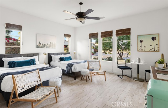 Image 24 of 33 For 55121 Summer Lynn Court