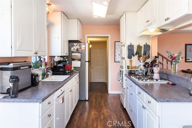 Detail Gallery Image 22 of 50 For 512 Dartmouth, San Luis Obispo,  CA 93405 - 4 Beds | 3 Baths