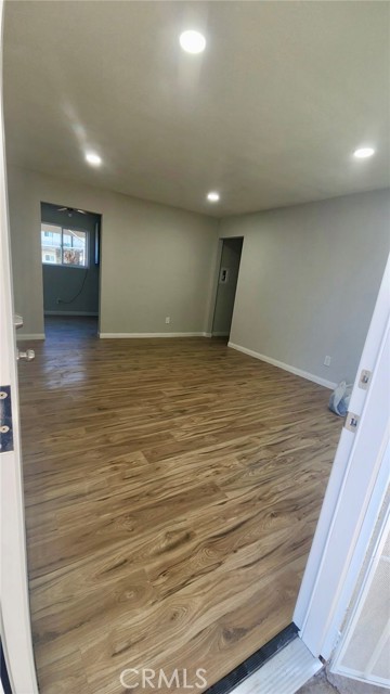 Detail Gallery Image 4 of 9 For 422 Devener St, Riverside,  CA 92507 - 1 Beds | 1 Baths