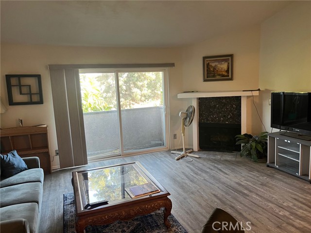 Image 2 for 5500 Lindley Ave #207, Encino, CA 91316