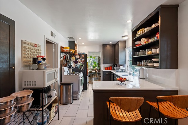 1105 W Highland Avenue, Redlands CA: https://media.crmls.org/medias/b0e0c5e2-ec1d-40ab-9a1e-6c9a6a179c01.jpg
