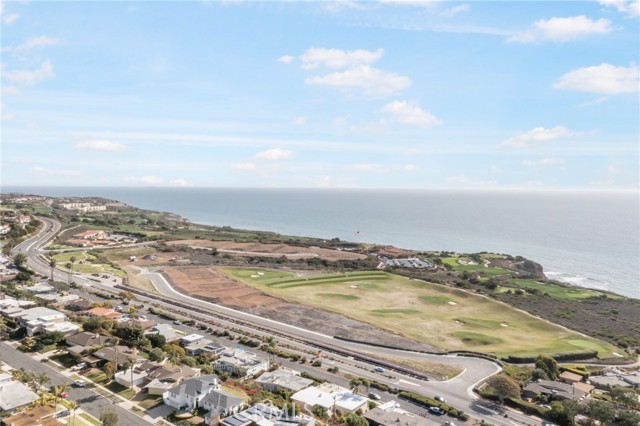 32322 Conqueror Drive, Rancho Palos Verdes, California 90275, 3 Bedrooms Bedrooms, ,2 BathroomsBathrooms,Single Family Residence,For Sale,Conqueror,SB25025856