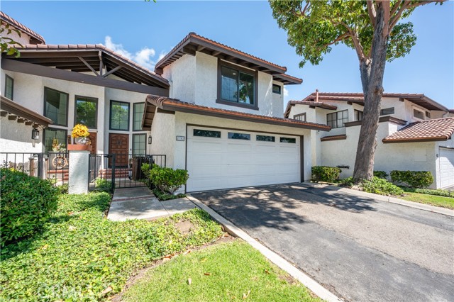 2782 Longwood CT