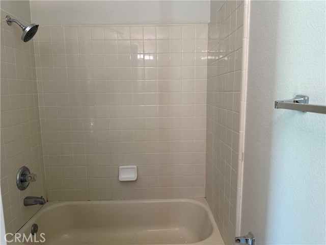 15192 Laguna Avenue, Lake Elsinore CA: https://media.crmls.org/medias/b0e18170-938b-413c-95e1-1cbd6d2476c1.jpg