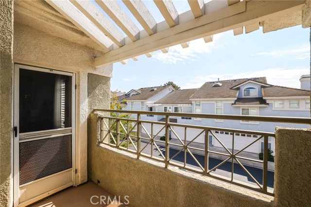 Detail Gallery Image 18 of 22 For 2225 Indigo Hills Dr #3,  Corona,  CA 92879 - 3 Beds | 2/1 Baths