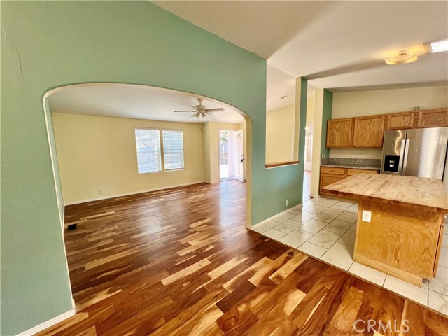 201 Lakewood Drive, Frazier Park CA: https://media.crmls.org/medias/b0e2e8da-248c-4a04-97b3-a861f879e8b9.jpg