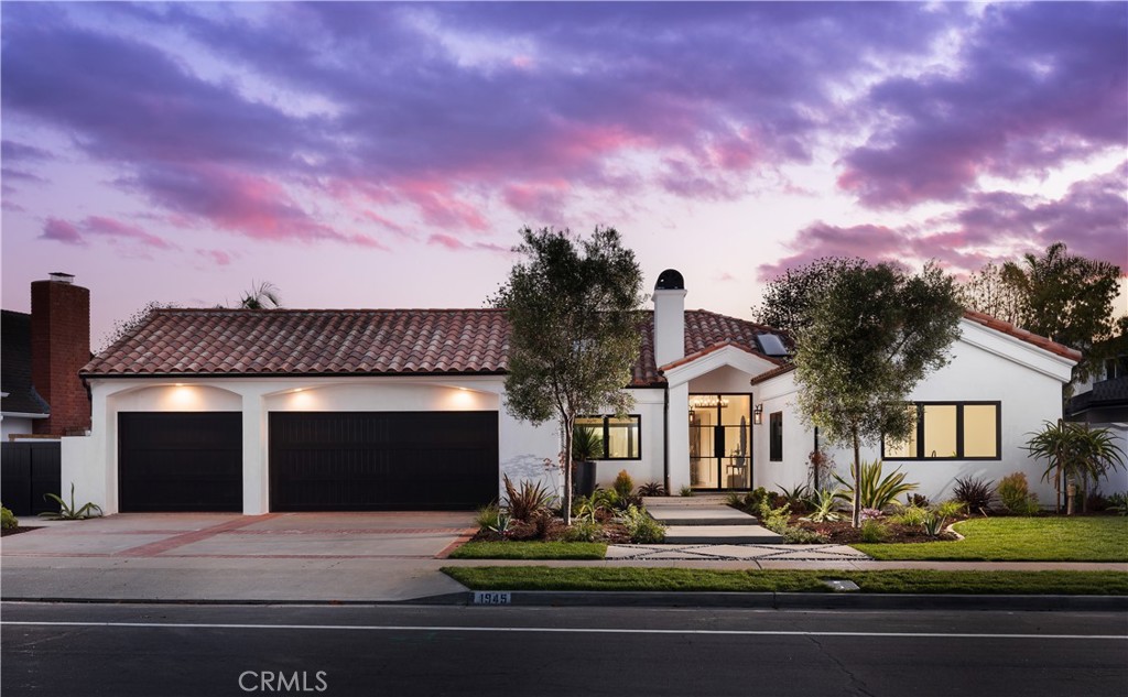 1945 Santiago Dr, Newport Beach, CA 92660