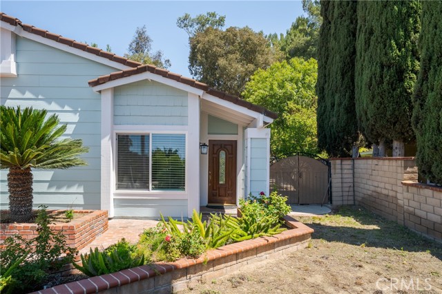 24471 Rockbury Drive, Diamond Bar CA: https://media.crmls.org/medias/b0e442a6-65fa-4692-a295-546500278a34.jpg