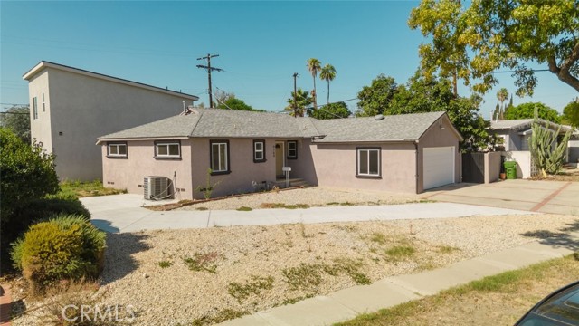 9709 Willis Avenue photo 22