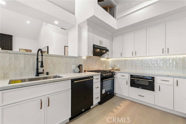 30135 Avenida Celestial, Rancho Palos Verdes, California 90275, 6 Bedrooms Bedrooms, ,3 BathroomsBathrooms,Residential,For Sale,Avenida Celestial,LG25230409