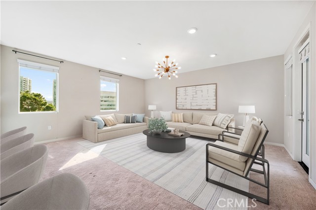 Front Image Thumbnail for CROC26042588