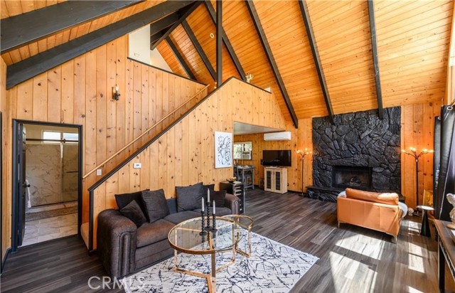 29148 Lyon Drive, Cedar Glen CA: https://media.crmls.org/medias/b0e56a65-86d3-4a8c-ae3b-6a703a849bc3.jpg