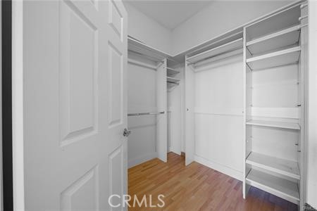 https://media.crmls.org/medias/b0e56df9-25ba-4393-814d-a08dd9a07468.jpg?preset=X-Large